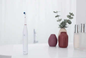 Зубная щетка электрическая Beurer TB30 белый - купить недорого с доставкой в интернет-магазине