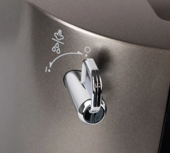 Кофемашина Delonghi Magnifica Smart ECAM250.33.TB 1450Вт черный/серебристый - купить недорого с доставкой в интернет-магазине