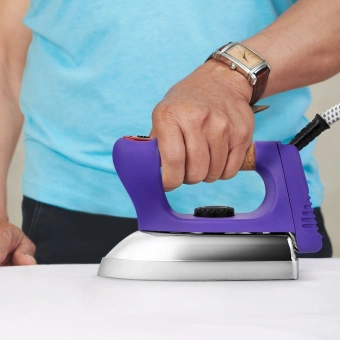 Отпариватель напольный Kitfort КТ-9133 1580Вт фиолетовый/черный - купить недорого с доставкой в интернет-магазине