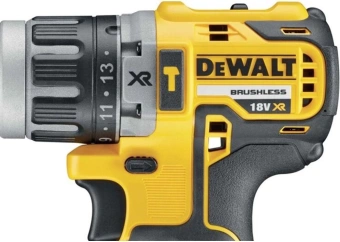 Дрель-шуруповерт DeWalt DCD796D2-QW аккум. патрон:быстрозажимной (кейс в комплекте) - купить недорого с доставкой в интернет-магазине