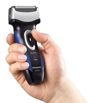 Бритва сетчатая Panasonic ES6002 реж.эл.:3 питан.:аккум. черный/синий - купить недорого с доставкой в интернет-магазине