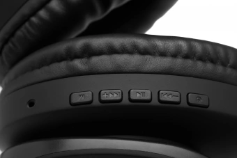 Гарнитура накладные Digma BT-17 черный беспроводные bluetooth оголовье (BT17B) - купить недорого с доставкой в интернет-магазине