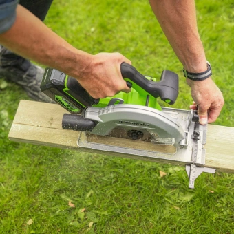 Циркулярная пила (дисковая) Greenworks GD24CS (ручная) D диска.:185мм (1500907CUB) - купить недорого с доставкой в интернет-магазине
