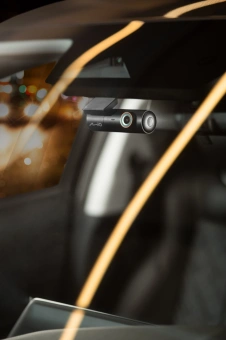 Видеорегистратор Mio MiVue J35 черный 4Mpix 2560x1440 1440p 150гр. GPS SSC3337DE - купить недорого с доставкой в интернет-магазине