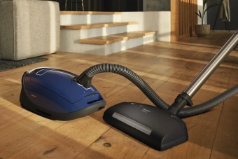 Пылесос Miele Complete C3 Parquet Marine blue PowerLine 890Вт синий/черный - купить недорого с доставкой в интернет-магазине