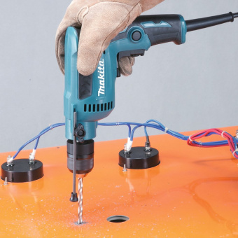 Дрель безударная Makita DP2011 370Вт патрон:быстрозажимной реверс - купить недорого с доставкой в интернет-магазине