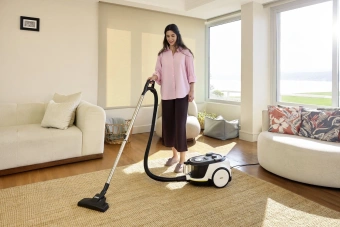 Пылесос Karcher VCC 4 CycloneX 800Вт белый/черный - купить недорого с доставкой в интернет-магазине