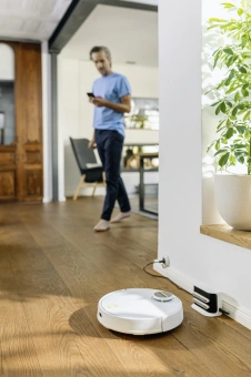 Пылесос-робот Karcher RCV 3 30Вт белый - купить недорого с доставкой в интернет-магазине