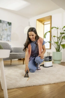 Пылесос моющий Karcher SE 2 Spot Care *EU 450Вт белый/черный - купить недорого с доставкой в интернет-магазине