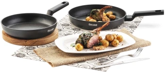 Сковорода Rondell Basaltica RDA-1840 круглая 24см покрытие: TriTitanPRO ручка несъемная (без крышки) черный - купить недорого с доставкой в интернет-магазине