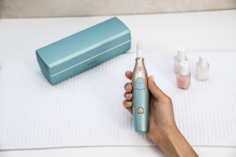 Маникюрно-педикюрный набор Beurer MP84 насадок в компл.:10шт золотистый/бирюзовый - купить недорого с доставкой в интернет-магазине