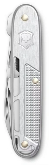 Нож перочинный Victorinox Synergy Alox (0.8216.26) 93мм 9функц. серебристый - купить недорого с доставкой в интернет-магазине