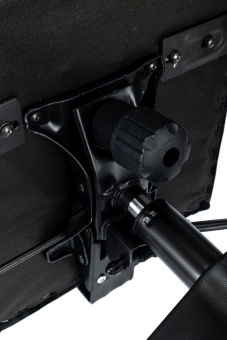 Кресло игровое Zombie 51 черный Light-20 крестов. пластик - купить недорого с доставкой в интернет-магазине