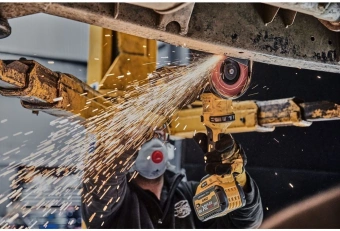 Углошлифовальная машина DeWalt DCG418NT-XJ 2300Вт 9000об/мин рез.шпин.:M14 d=125мм жестк.кейс - купить недорого с доставкой в интернет-магазине