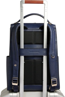 Рюкзак женский Piquadro Patricia CA6772W140/BLU темно-синий натур.кожа - купить недорого с доставкой в интернет-магазине