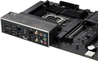 Материнская плата Asus PROART B760-CREATOR WIFI Soc-1700 Intel B760 4xDDR5 ATX AC`97 8ch(7.1) 1 x 2.5Gigabit + Gigabit Ethernet RAID+HDMI+DP - купить недорого с доставкой в интернет-магазине