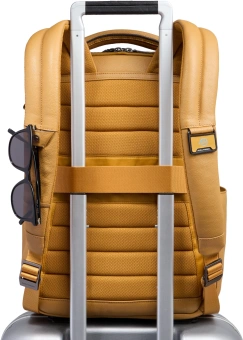 Рюкзак Piquadro Cronus CA6688S134/G горчичный кожа - купить недорого с доставкой в интернет-магазине