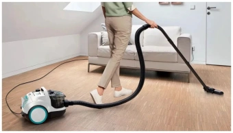 Пылесос Bosch Serie 4 BGC21HYG1 550Вт белый/черный - купить недорого с доставкой в интернет-магазине