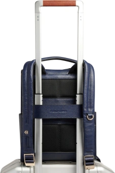 Рюкзак женский Piquadro Patricia CA6771W140/BLU темно-синий натур.кожа - купить недорого с доставкой в интернет-магазине