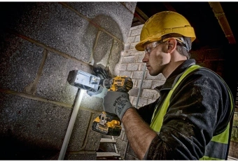 Дрель-шуруповерт DeWalt DCD796D2-QW аккум. патрон:быстрозажимной (кейс в комплекте) - купить недорого с доставкой в интернет-магазине