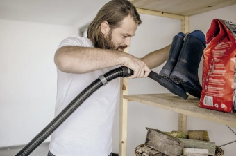 Строительный пылесос Karcher WD 6 P S V-30/6/22/T 1300Вт (уборка: сухая/влажная/выдув/сбор воды) желтый - купить недорого с доставкой в интернет-магазине