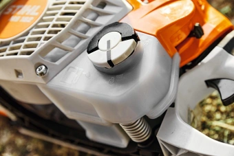 Бензопила Stihl MS 182 1600Вт 2.2л.с. дл.шины:16" (40cm) (11482000278) - купить недорого с доставкой в интернет-магазине