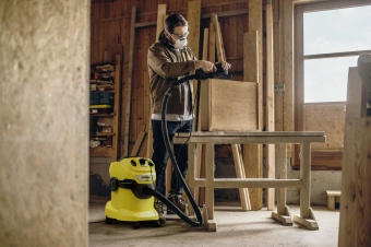 Строительный пылесос Karcher WD 4 P V-20/5/22 1000Вт (уборка: сухая/сбор воды/выдув) желтый - купить недорого с доставкой в интернет-магазине