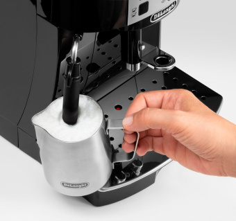 Кофемашина Delonghi ECAM22.112.B 1450Вт черный - купить недорого с доставкой в интернет-магазине