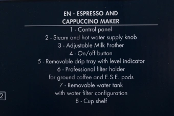 Кофеварка рожковая Delonghi EC685.R 1350Вт красный - купить недорого с доставкой в интернет-магазине