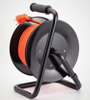 Удлинитель силовой Starwind ST-PSR4.20/G-20 3x1.5кв.мм 4розет. 20м ПВС 20A катушка оранжевый - купить недорого с доставкой в интернет-магазине