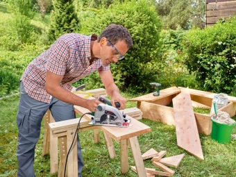 Циркулярная пила (дисковая) Bosch PKS 40 850Вт (ручная) D диска.:130мм (06033C5000) - купить недорого с доставкой в интернет-магазине