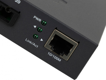 Медиаконвертер TP-Link FC111B-20 WDM 10/100Mbit RJ45 до 20km - купить недорого с доставкой в интернет-магазине