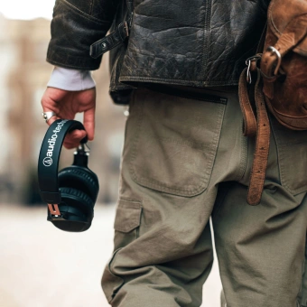 Наушники мониторные Audio-Technica ATH-M20XBT черный беспроводные bluetooth оголовье (80002893) - купить недорого с доставкой в интернет-магазине