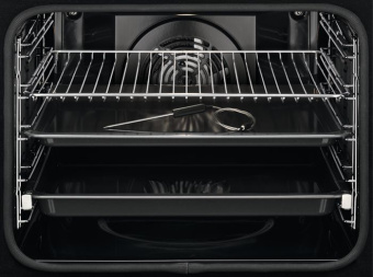 Духовой шкаф Электрический Electrolux EOE8P39WV белый - купить недорого с доставкой в интернет-магазине