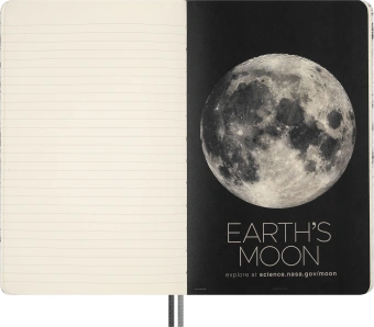 Блокнот Moleskine LIMITED EDITION NASA-INSPIRED SKBOXL7063S1 Large 130х210мм 176стр. линейка подар.кор. серебристый Moon - купить недорого с доставкой в интернет-магазине