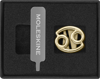 Шильд-символ Moleskine Zodiac Рак металл золотистый коробка с европод. PINCANCERGOLD - купить недорого с доставкой в интернет-магазине