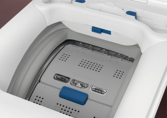 Стиральная машина Electrolux EW7TN3372 пан.англ. класс: C загр.вертикальная макс.:7кг белый инвертор - купить недорого с доставкой в интернет-магазине