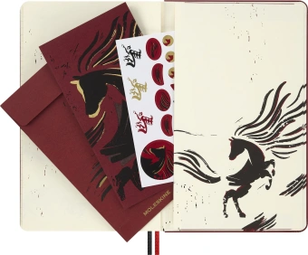 Блокнот Moleskine LIMITED EDITION ГОД ЛОШАДИ LECNYHRSQP060B 130х210мм обложка текстиль 176стр. линейка бордовый - купить недорого с доставкой в интернет-магазине