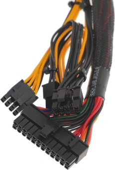Блок питания Chieftec ATX 700W Element ELP-700S-Bulk 80+ bronze 24pin APFC 120mm fan 6xSATA - купить недорого с доставкой в интернет-магазине
