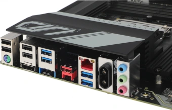 Материнская плата Gigabyte Z890 UD WIFI6E Soc-1851 Intel Z890 4xDDR5 ATX AC`97 8ch(7.1) 2.5Gg RAID+DP - купить недорого с доставкой в интернет-магазине
