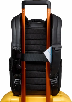 Рюкзак Piquadro Corner 2.0 CA6638C2OW/N черный полиуретан/полиэстер - купить недорого с доставкой в интернет-магазине