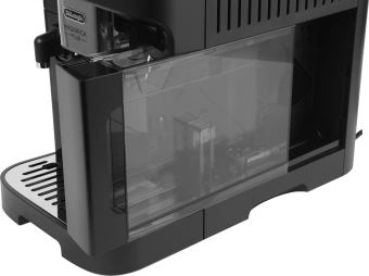 Кофемашина Delonghi Magnifica Plus ECAM320.60.B 1450Вт черный - купить недорого с доставкой в интернет-магазине