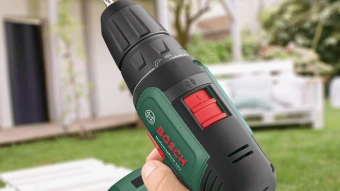 Дрель-шуруповерт Bosch EasyDrill 1200 аккум. патрон:быстрозажимной (кейс в комплекте) (06039D3007) - купить недорого с доставкой в интернет-магазине