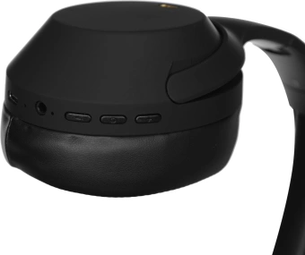 Гарнитура накладные Defender FreeMotion B690 черный беспроводные bluetooth накладные (63690) - купить недорого с доставкой в интернет-магазине