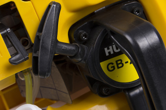 Воздуходувка Huter GB-26V 750Вт желтый/черный - купить недорого с доставкой в интернет-магазине