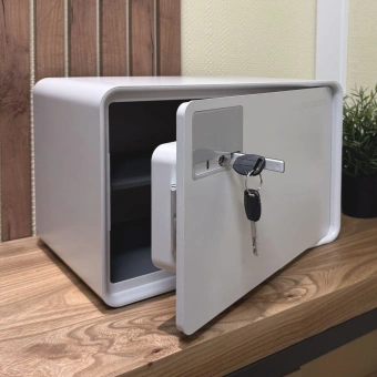 Сейф мебельный LockSworth VS4524-WH взломостойкий встраиваемый 440x350x340мм электронный/ключевой - купить недорого с доставкой в интернет-магазине