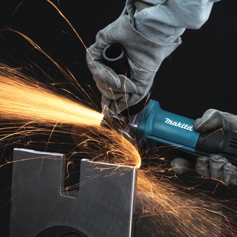 Углошлифовальная машина Makita 9558HPG 840Вт 12000об/мин рез.шпин.:M14 d=125мм - купить недорого с доставкой в интернет-магазине