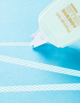 Клеющий роллер Deli EA49201 прозрачный блистер 6мм x 8м Macaron - купить недорого с доставкой в интернет-магазине