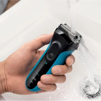 Бритва сетчатая Braun Series 3 3010S реж.эл.:3 питан.:аккум. синий/черный - купить недорого с доставкой в интернет-магазине