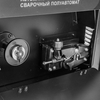 Сварочный полуавтомат P.I.T. PMIG145-C2 ММА 4кВт (кейс в компл.) - купить недорого с доставкой в интернет-магазине